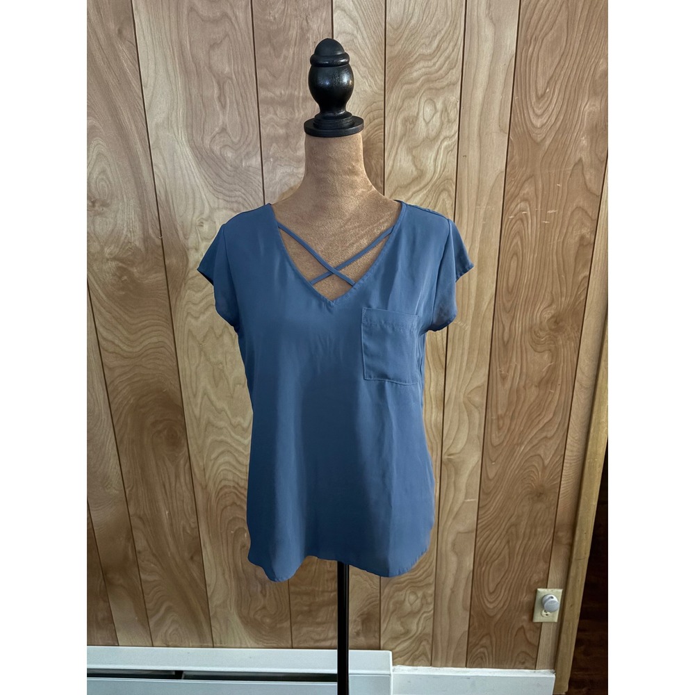 Pink Rose Vintage Blue Short Sleeve Strappy V-Neck Pocket Blouse PS829778 Size S